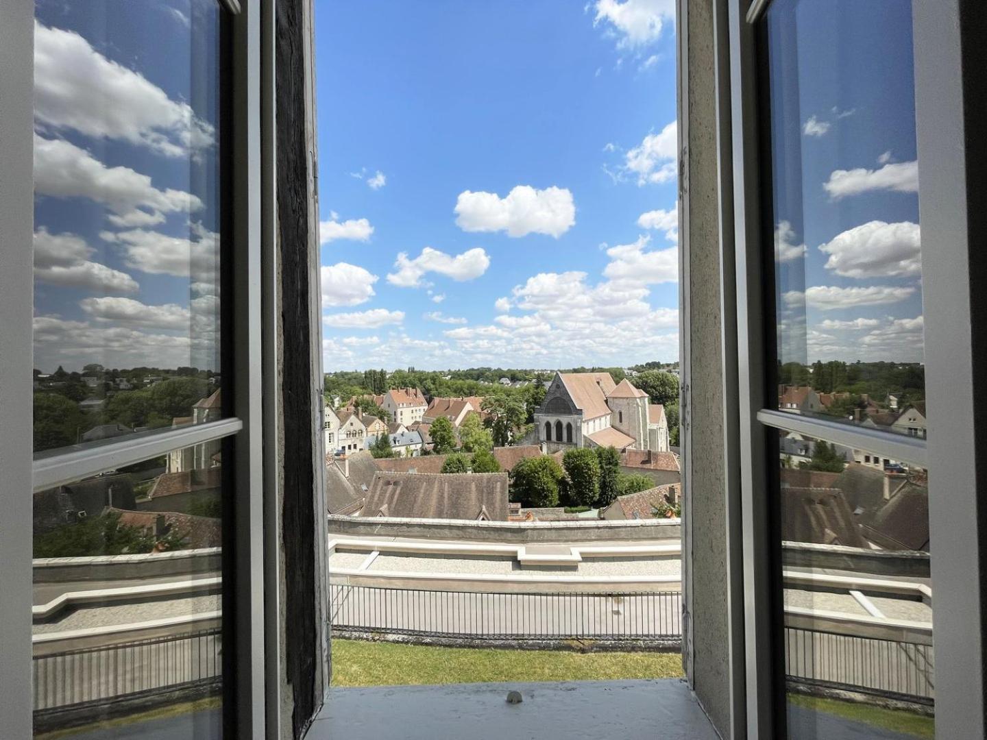 L'Horizon - Entree Independante - Parking Appartement Chartres Buitenkant foto